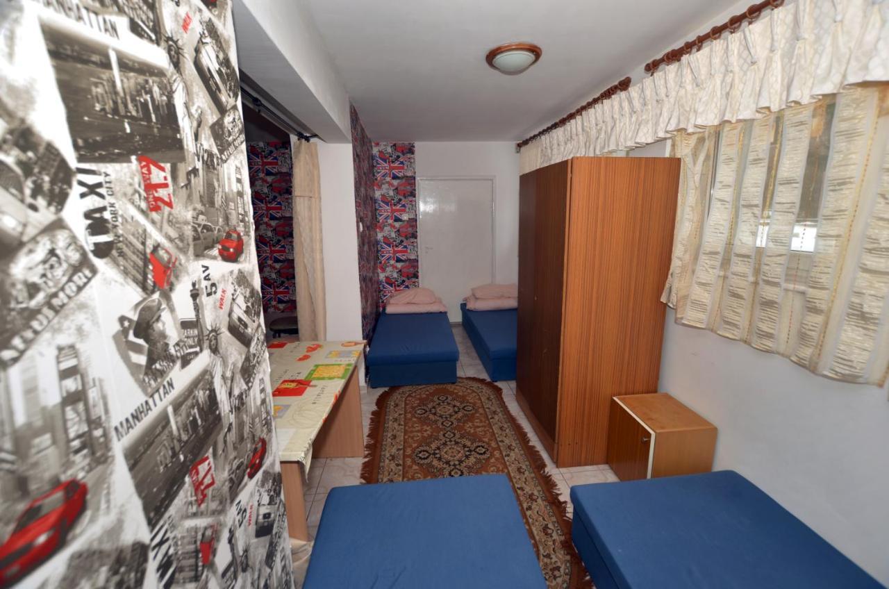 Madeira Hostal